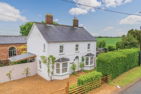 Huntingdon Road, Upwood PE26 4 bed semi
