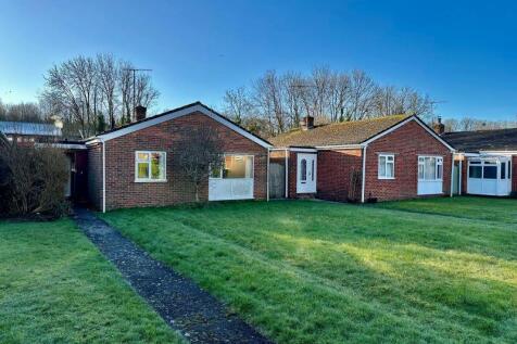2 bedroom bungalow for sale