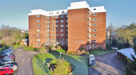 Avenue Road, Leamington Spa 2 bed flat for sale
