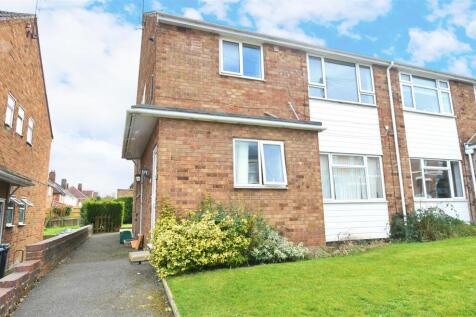 Llewellyn Road, Leamington Spa 2 bed maisonette for sale