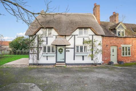 6 bedroom house for sale
