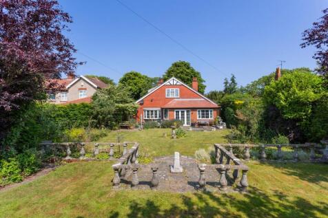 The Avenue, Norton, Malton 3 bed detached bungalow for sale