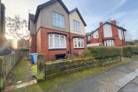 Trinity Avenue,  Sale, Trafford, M33 3 bed semi