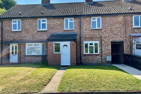Smallbrook Road, Whitchurch 3 bed terraced house for sale