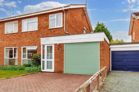Clevedon Green, South Littleton WR11 3 bed semi
