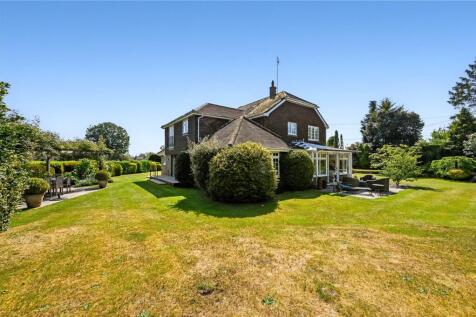 Sandy Lane, Watersfield, West Sussex... 3 bed detached house for sale