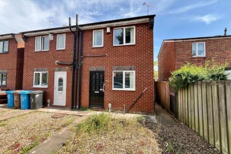 2 bedroom semi-detached house for sale
