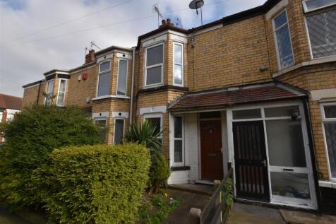 Park Avenue, Gloucester Street, Hull 2 bed terraced house for sale