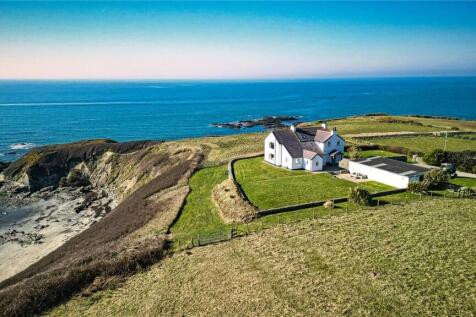 Llanfaethlu, Holyhead, Anglesey, LL65 4 bed detached house for sale