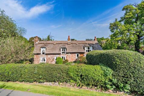 Green Lane, Kelsall, Nr Tarporley... 3 bed detached house for sale