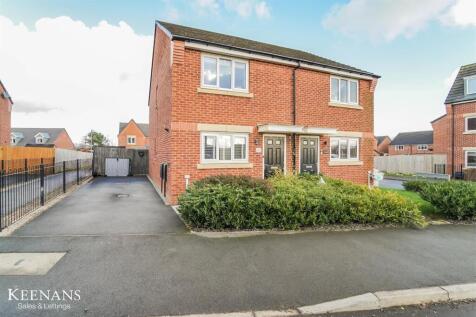 2 bedroom semi-detached house for sale