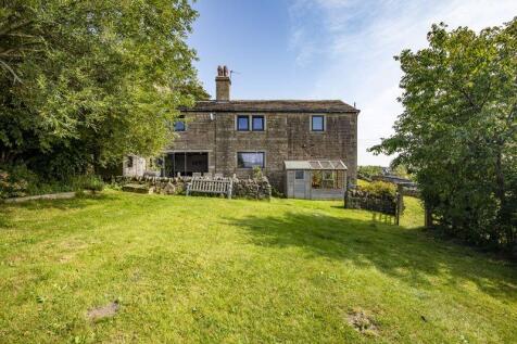 Helm Farm House,Triangle, Sowerby... 3 bed semi