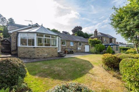 The Willows, Lower Park Royd Drive... 3 bed detached bungalow for sale