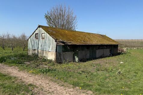 Barn for sale