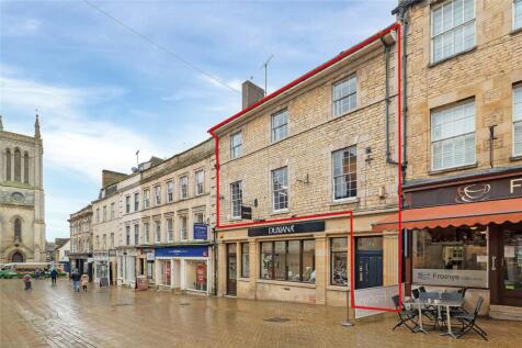Stamford, Ironmonger Street 3 bed terraced house for sale