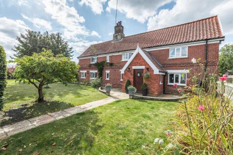 Swanton Morley 4 bed detached house for sale