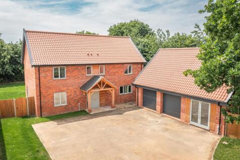 Spacious Corner Plot, Mattishall 5 bed detached house for sale