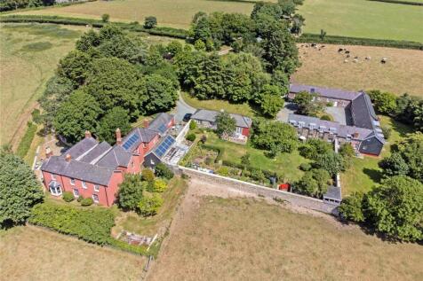 Nr Walwyn's Castle, Haverfordwest... 5 bed detached house for sale