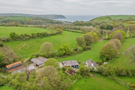 Tresaith, Cardigan, Ceredigion, SA43 2 bed detached house for sale