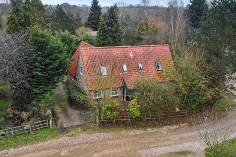 Upper Meadow, Bury St. Edmunds IP31 4 bed detached house for sale