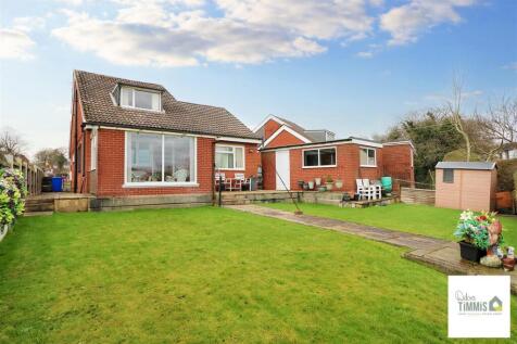 4 bedroom detached bungalow for sale