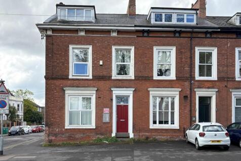 Forest Road East, Nottingham 6 bed end of terrace house for sale