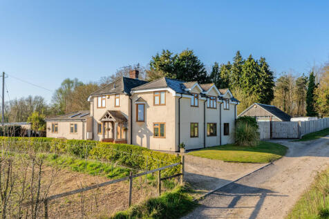 Sturmer Road, Halstead CO9 4 bed detached house for sale