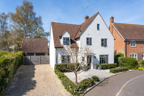 Sturmer CB9 4 bed detached house for sale