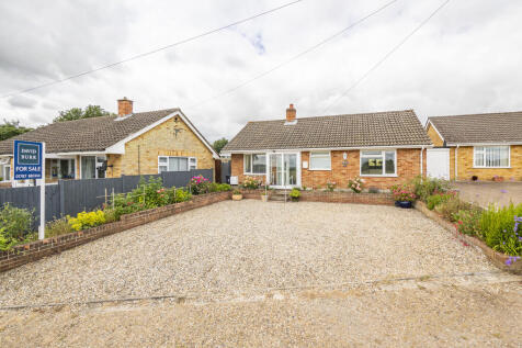 Glemsford, Suffolk 2 bed detached bungalow for sale