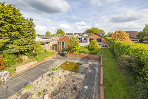 Sudbury, Suffolk 5 bed detached bungalow for sale