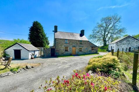 Nebo, Nr Llanrwst 3 bed detached house for sale