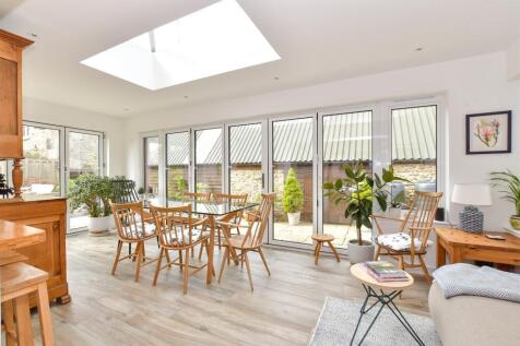 Horringford, Isle of Wight 3 bed detached house for sale