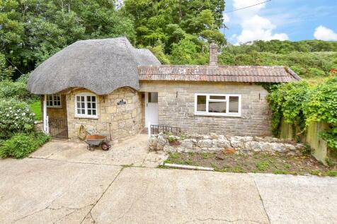 4 bedroom detached bungalow for sale