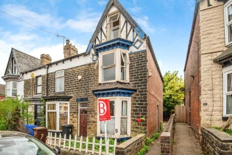 3 bedroom end of terrace house for sale