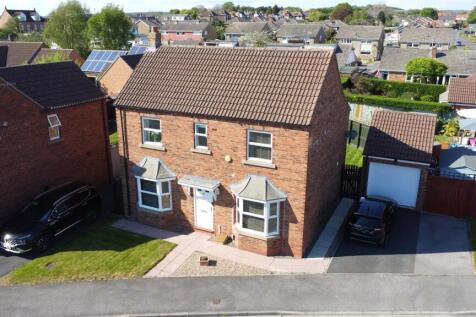 The Pheasantry, Crossgates, North... 3 bed detached house for sale
