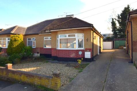 3 bedroom semi-detached bungalow for sale