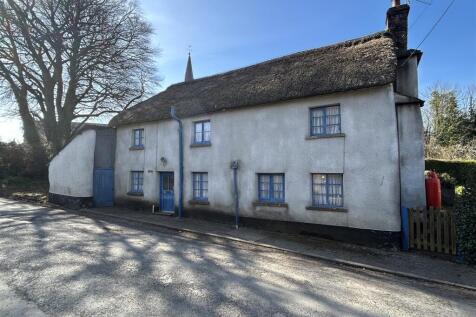 Kings Nympton 3 bed detached house for sale