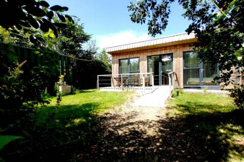 Saunton Road, Braunton 2 bed detached house for sale