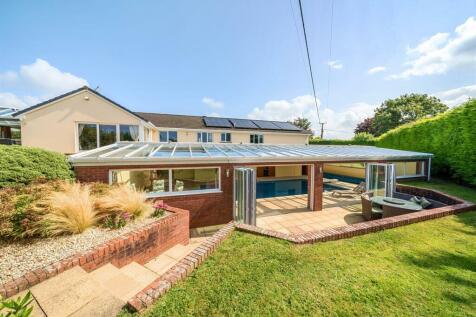 Eastacombe, Barnstaple 4 bed detached house for sale