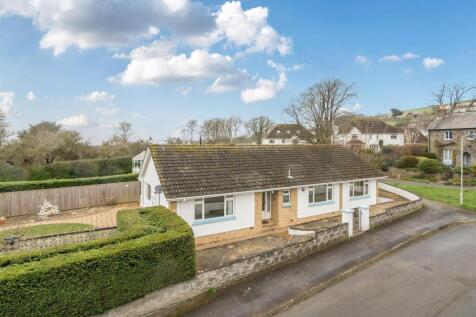 South Park, Braunton 4 bed bungalow for sale