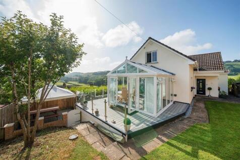 Station Hill, Swimbridge, Barnstaple 4 bed detached house for sale