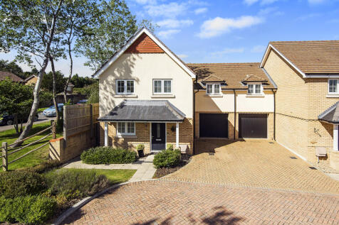 George Smart Close, Tunbridge Wells 3 bed semi