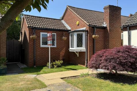 Leeks Close, Southwell 2 bed detached bungalow for sale