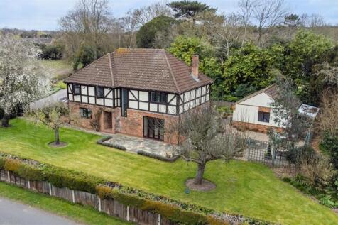 Caythorpe Road, Lowdham, Nottingham 4 bed detached house for sale