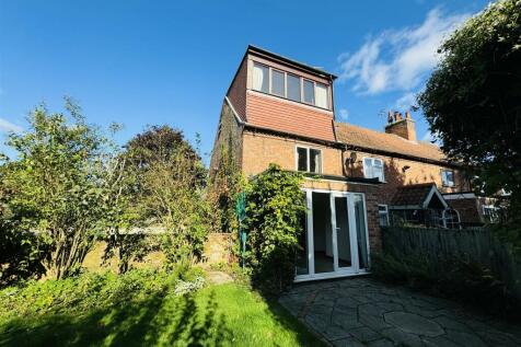 Chapel Lane, Oxton, Southwell 2 bed end of terrace house for sale