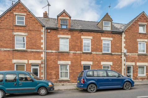 Parliament Street, Gloucestershire GL5 2 bed terraced house for sale