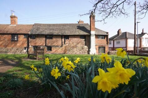 3 bedroom cottage for sale