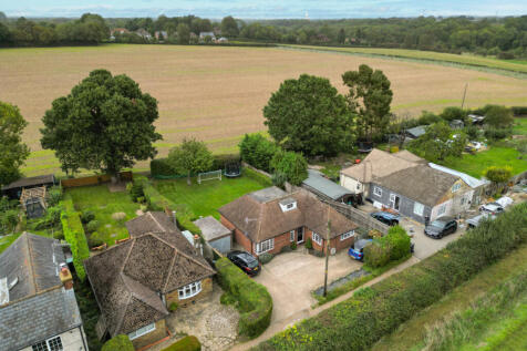 3 bedroom bungalow for sale