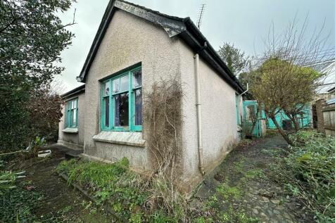 Penwethers Lane, Truro 3 bed detached bungalow for sale