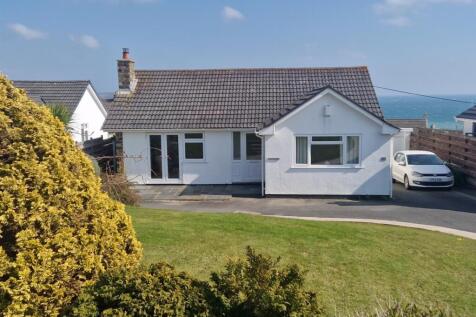 Roseland Peninsula 3 bed detached bungalow for sale